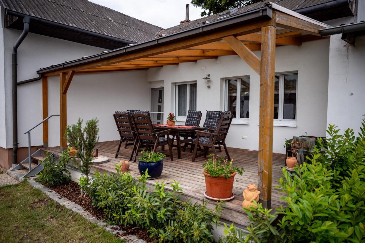 Winzerferienhaus Schueller Purbach am Neusiedlersee Extérieur photo